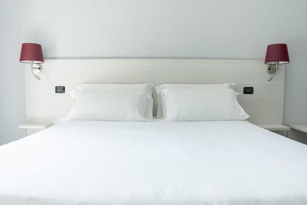 Hotel Pone Sesto San Giovanni Eksteriør billede